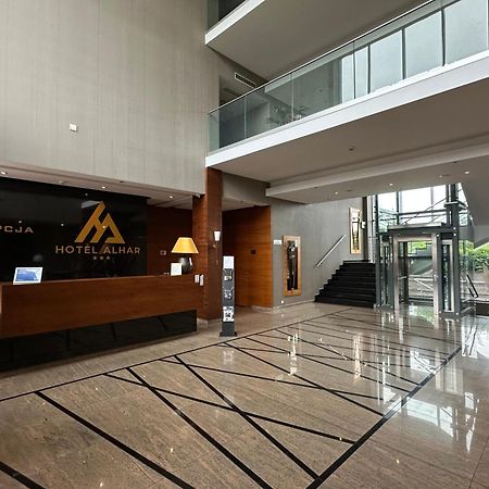 Hotel Alhar 루블리니에크 외부 사진