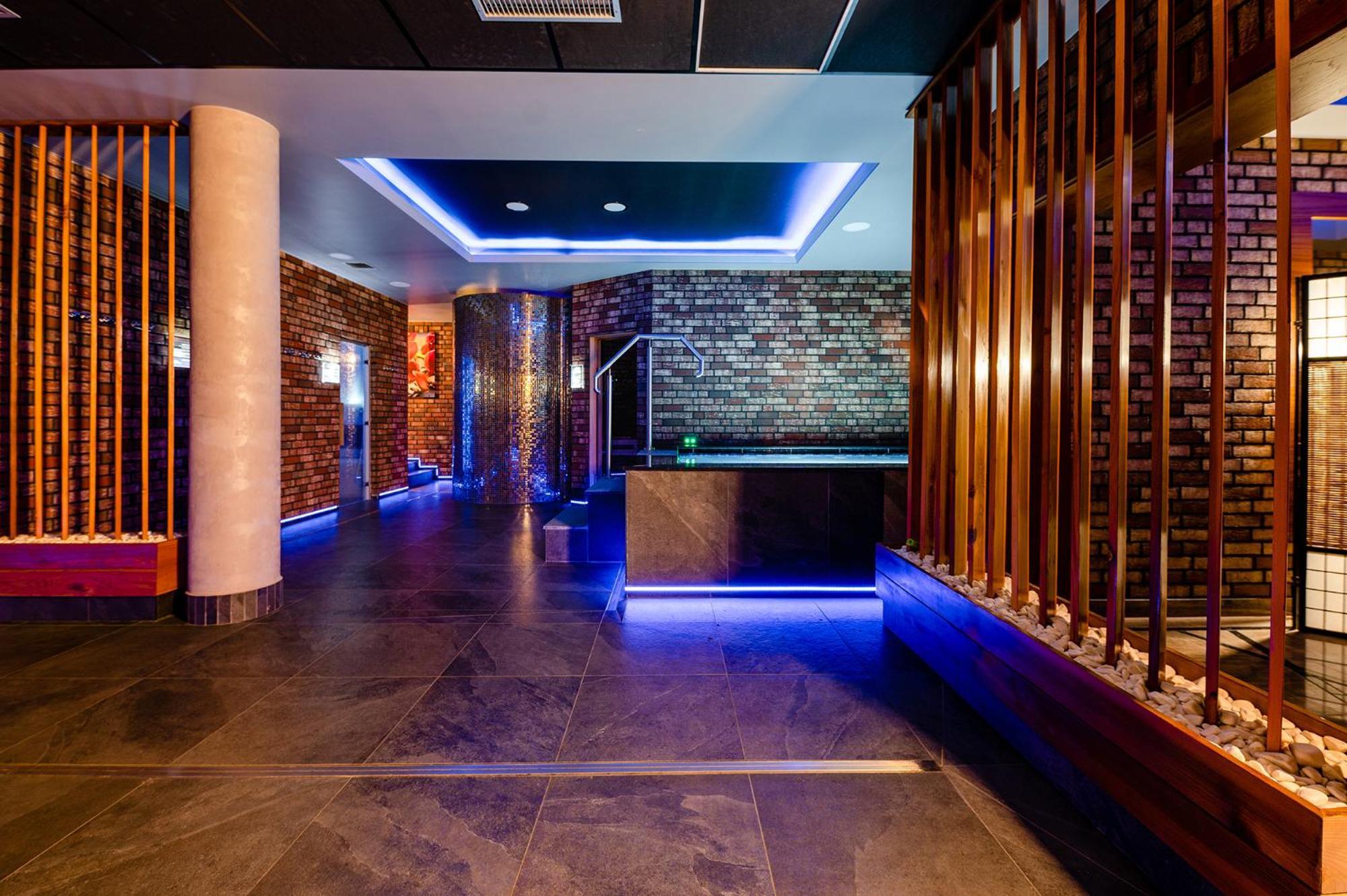 Hotel Alhar 루블리니에크 외부 사진