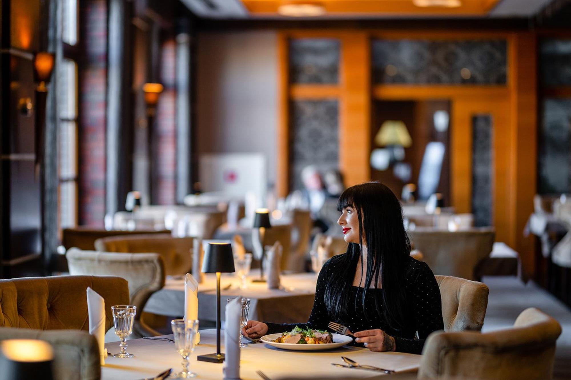 Hotel Alhar 루블리니에크 외부 사진