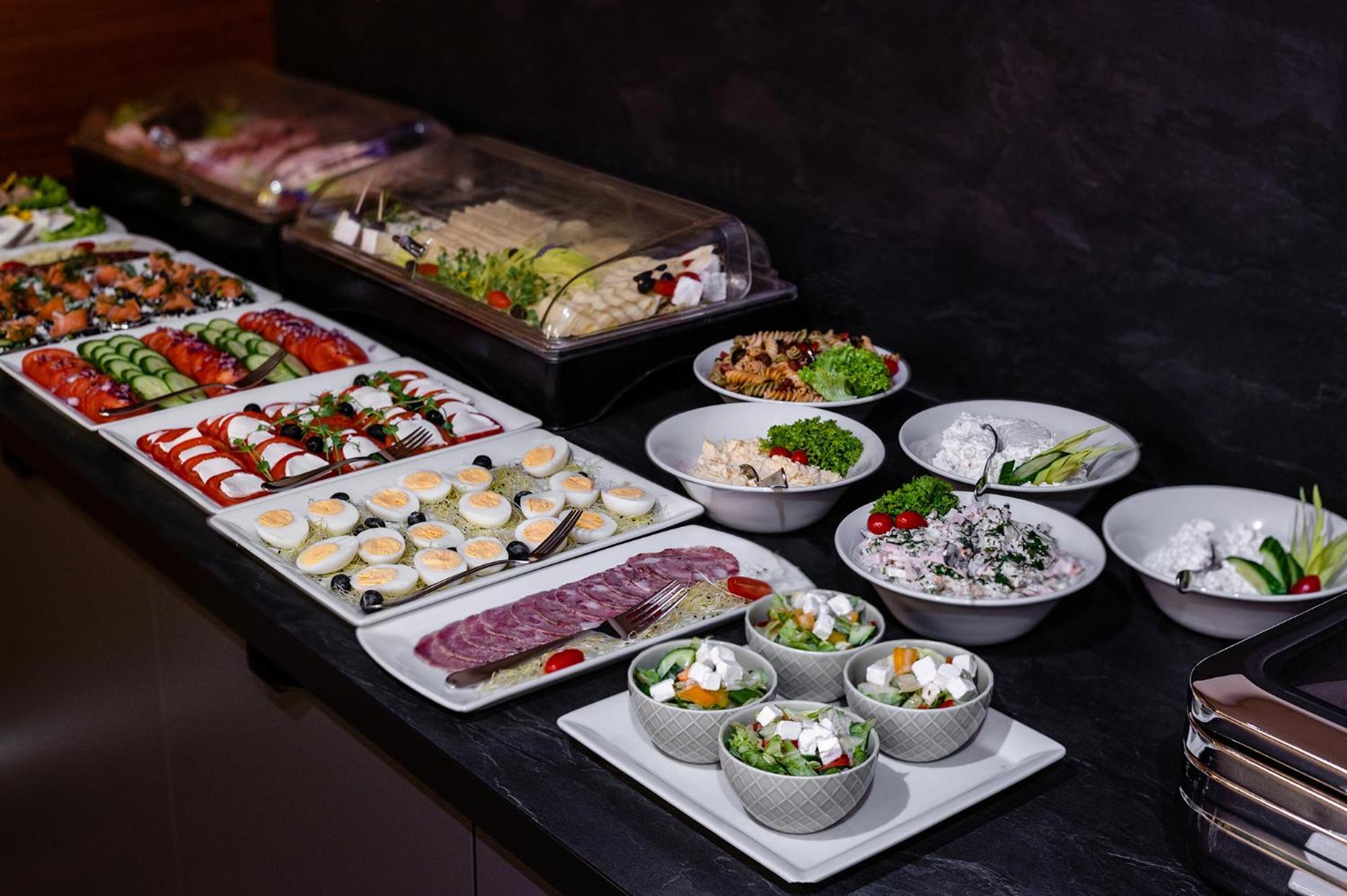 Hotel Alhar 루블리니에크 외부 사진